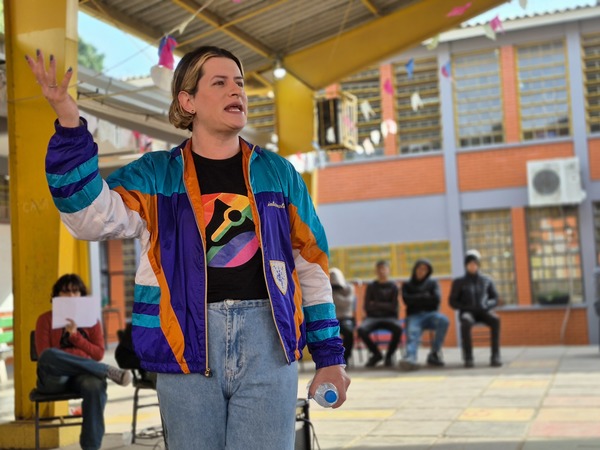 Natasha Ferreira propõe criação da Rede Municipal de Cursinhos Populares em Porto Alegre