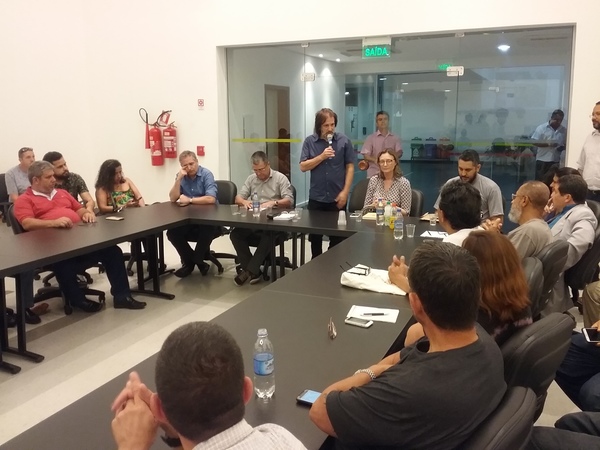 Reunião convocada por Oliboni institui Conselho Popular do Mandato